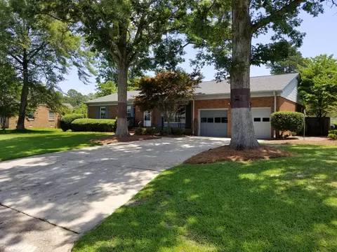 2107 Michelle Dr, Kinston, NC 28504 photo 3