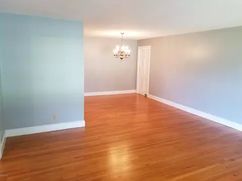 2107 Michelle Dr, Kinston, NC 28504 photo 5