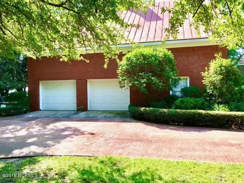 528 E Front St, New Bern, NC 28560 photo 9