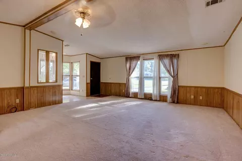 817 Mast Ct, Hampstead, NC 28443 photo 4