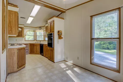 817 Mast Ct, Hampstead, NC 28443 photo 13