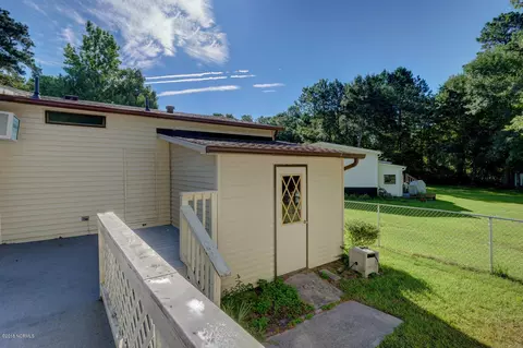 817 Mast Ct, Hampstead, NC 28443 photo 26