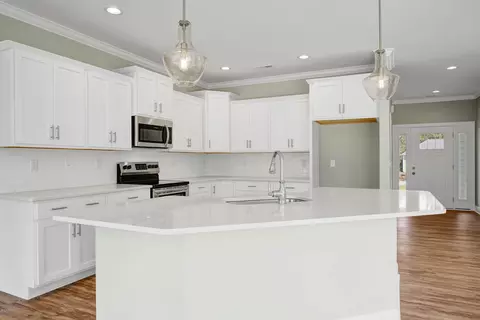 41 Sailview Ct, Hampstead, NC 28443 photo 13