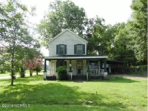 209 E Main St, Hamilton, NC 27840 photo 1