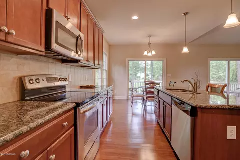 115 Cherry Laurel Dr, Wallace, NC 28466 photo 11