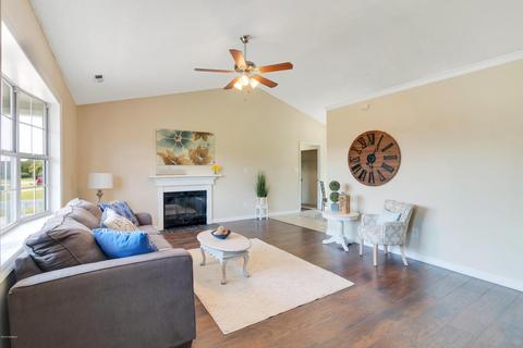 115 Parnell Rd, Hubert, NC 28539 photo 4