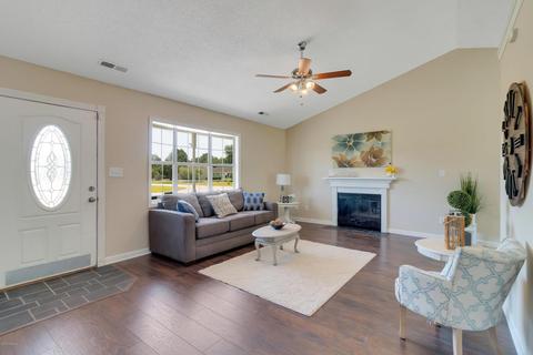 115 Parnell Rd, Hubert, NC 28539 photo 5