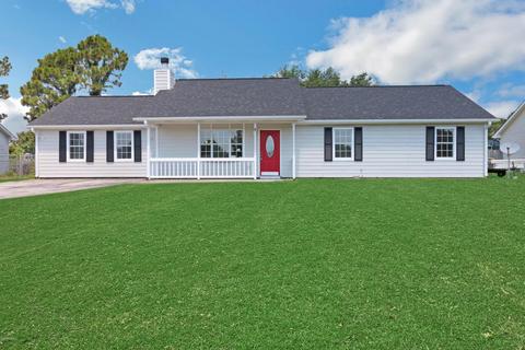 115 Parnell Rd, Hubert, NC 28539 photo 1