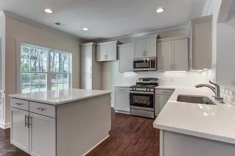 68 Collins Way, Hampstead, NC 28443 photo 7