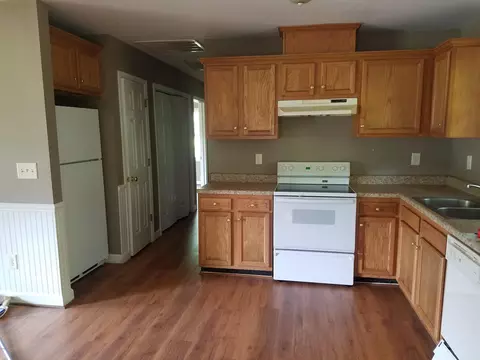 757 Prosperity Dr, Wallace, NC 28466 photo 3