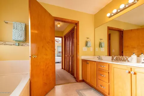 103 Appleton Ln, Richlands, NC 28574 photo 16