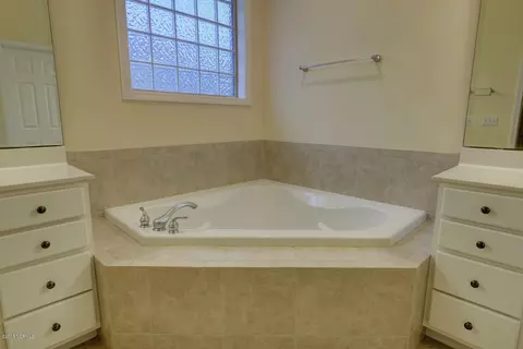1106 Highlands Dr, Hampstead, NC 28443 photo 18