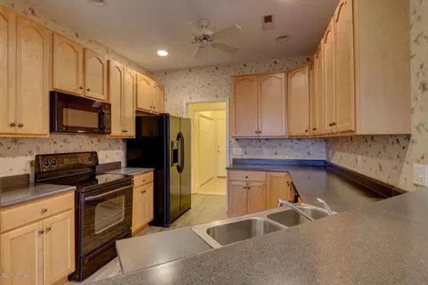 1106 Highlands Dr, Hampstead, NC 28443 photo 10