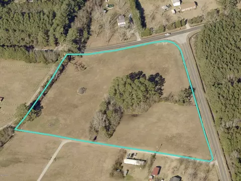 460 Straits Rd, Gloucester, NC 28528 photo 1