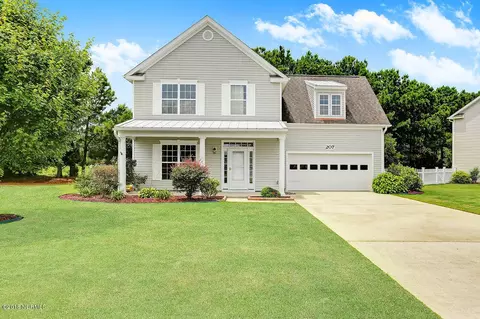 207 Loggerhead Blvd, Hampstead, NC 28443 photo 1
