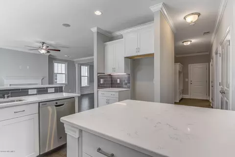 102 Collins Way, Hampstead, NC 28443 photo 10