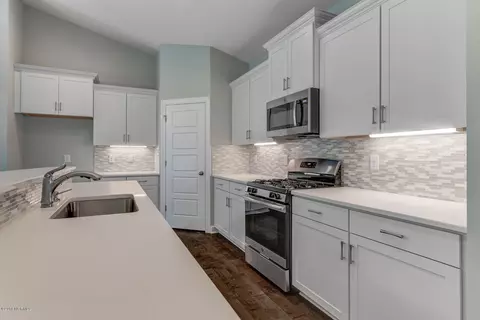 92 Collins Way, Hampstead, NC 28443 photo 6