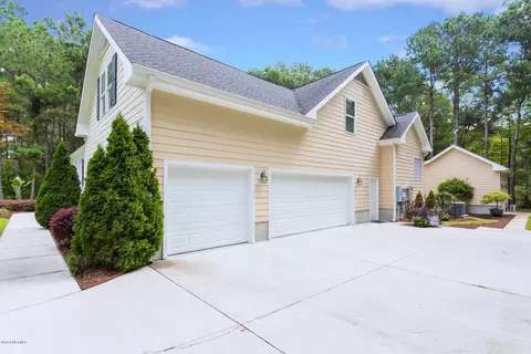 213 Iris Way, Hampstead, NC 28443 photo 50