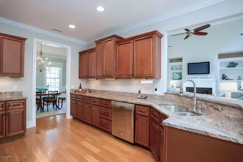 213 Iris Way, Hampstead, NC 28443 photo 13