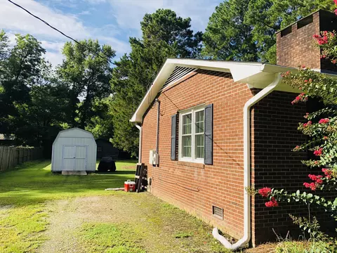 314 E Carr St, Wallace, NC 28466 photo 19