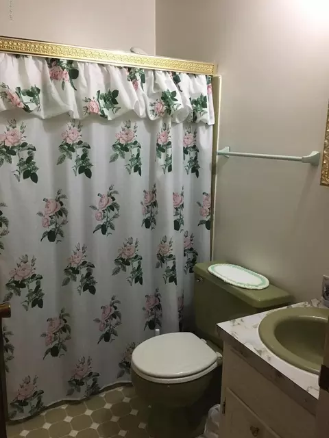 627 Eagle Rd, Kinston, NC 28501 photo 4