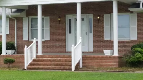 114 Turtle Shell Rd, Richlands, NC 28574 photo 2