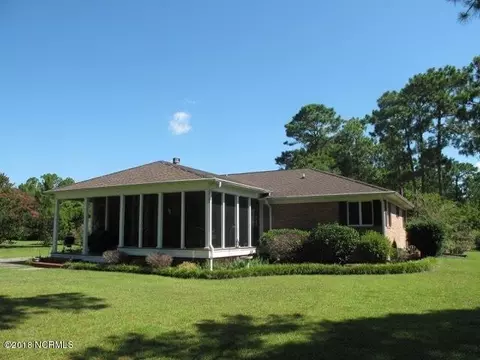214 Long Leaf Dr, Hampstead, NC 28443 photo 4