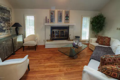 206 Sandfiddler E, Emerald Isle, NC 28594 photo 7
