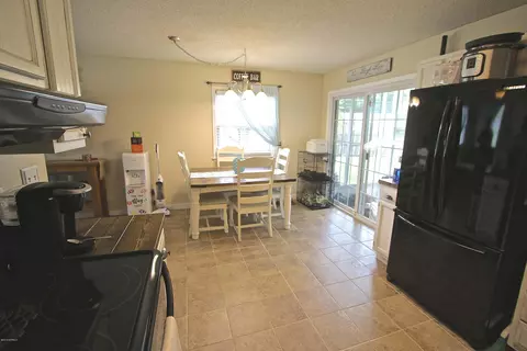 1214 Ormandy Ave, Jacksonville, NC 28546 photo 17