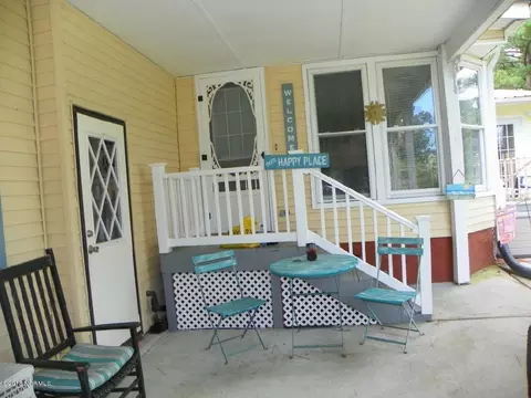 303 Rudder Ct, Hampstead, NC 28443 photo 7