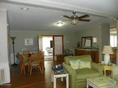 303 Rudder Ct, Hampstead, NC 28443 photo 17