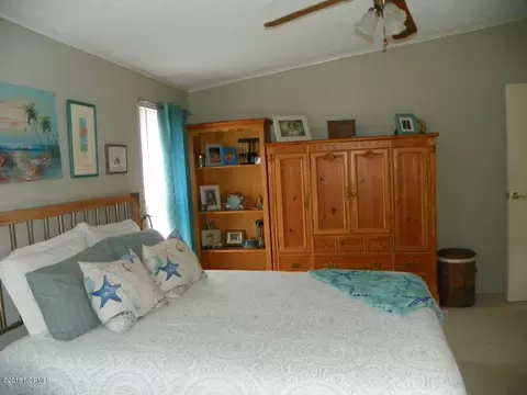 303 Rudder Ct, Hampstead, NC 28443 photo 35