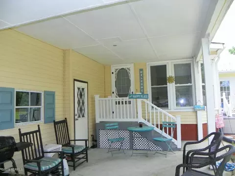 303 Rudder Ct, Hampstead, NC 28443 photo 6
