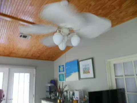 303 Rudder Ct, Hampstead, NC 28443 photo 33