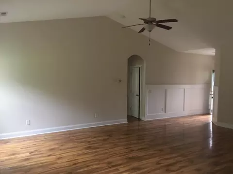 103 Stacey Greg Rd, Hampstead, NC 28443 photo 6