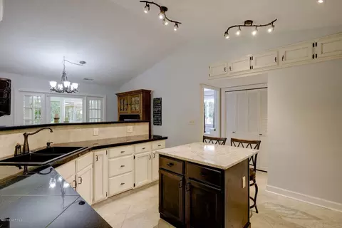 108 Eagle Ln, Hampstead, NC 28443 photo 14