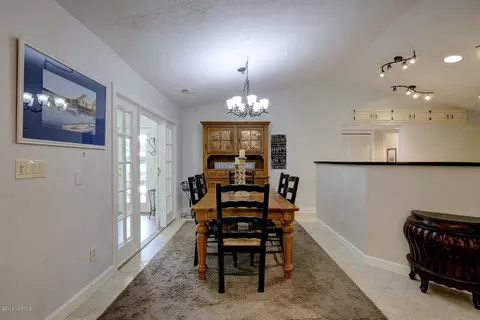 108 Eagle Ln, Hampstead, NC 28443 photo 10