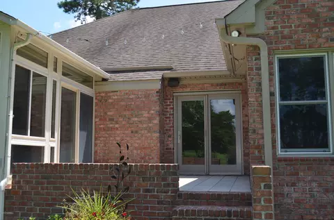 604 Taberna Cir, New Bern, NC 28562 photo 3