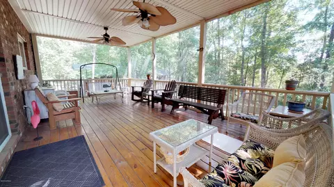 105 Riverview Dr, Washington, NC 27889 photo 36