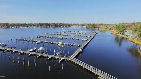 105 Riverview Dr, Washington, NC 27889 photo 66