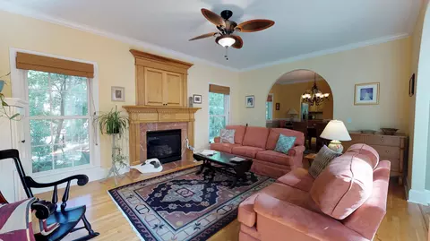 105 Riverview Dr, Washington, NC 27889 photo 11