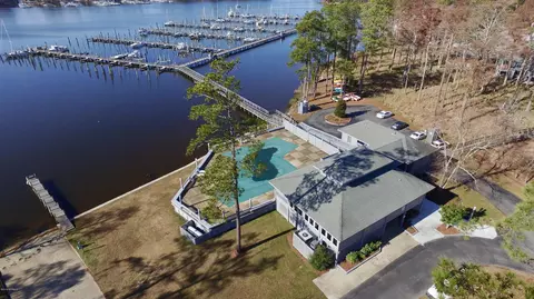 105 Riverview Dr, Washington, NC 27889 photo 65
