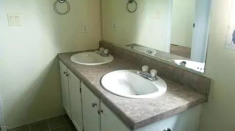 2262 Juniper Ln, Deep Run, NC 28525 photo 9
