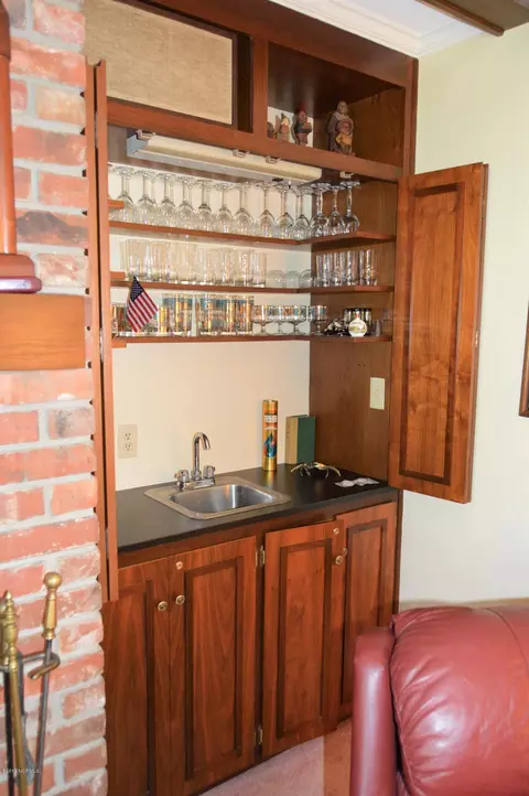 161 Friendly Dr, Wallace, NC 28466 photo 5