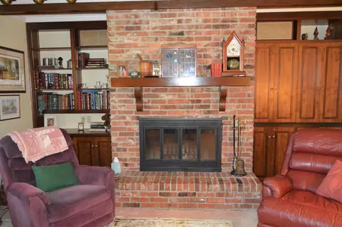 161 Friendly Dr, Wallace, NC 28466 photo 4