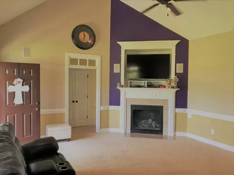 7352 Red Fox Rd, Bailey, NC 27807 photo 2