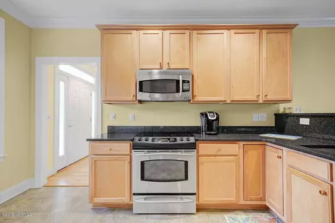 210 Dowitcher Dr, Hampstead, NC 28443 photo 8