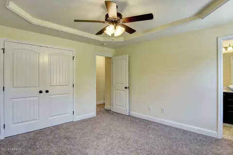 71 Edward Teach Ct, Hampstead, NC 28443 photo 9