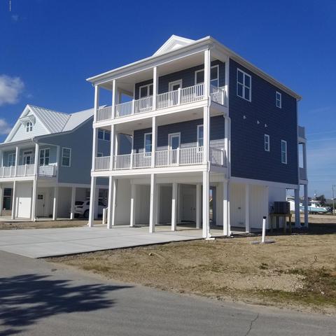 211 E Bogue Blvd, Atlantic Beach, NC 28512 photo 1