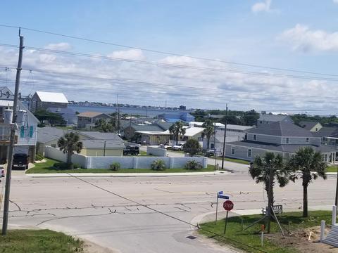 211 E Bogue Blvd, Atlantic Beach, NC 28512 photo 16